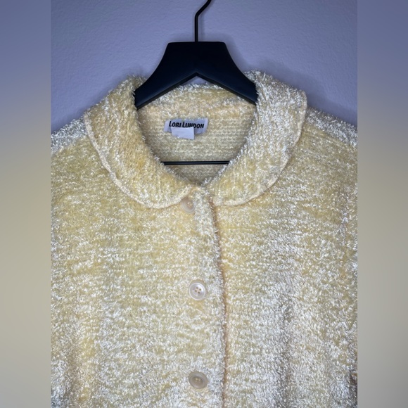 Lori Lundon Top - Picture 3 of 11